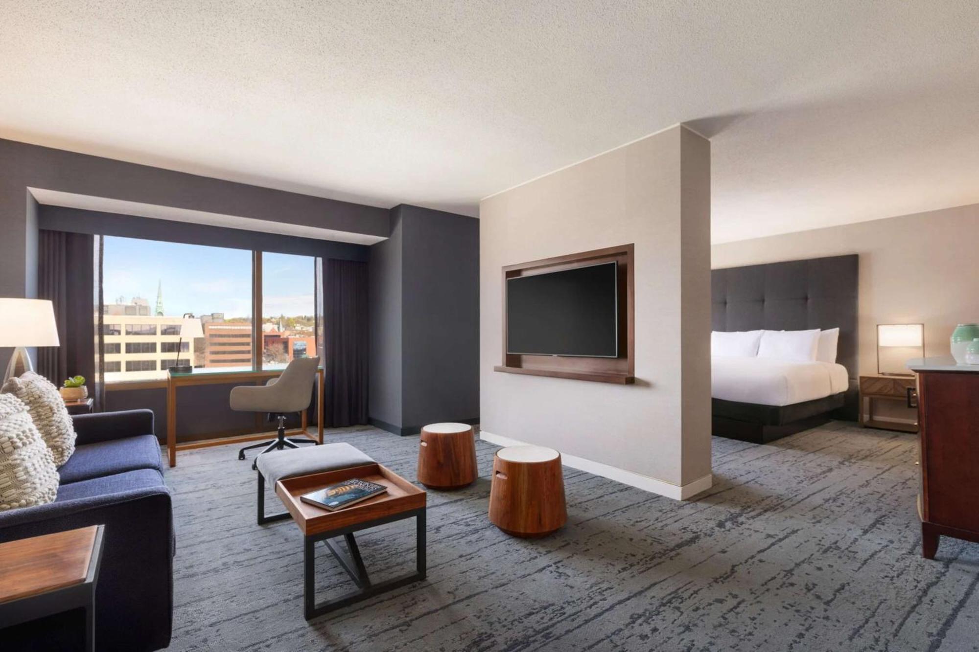 Hotel Champlain Burlington, Curio Collection By Hilton Екстериор снимка